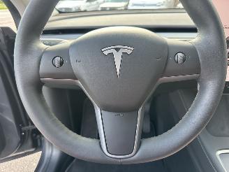 Tesla Model Y RWD 58kWh Aut - nap - 1e eig - pano - leer - stoelverw v+a - 19 inch - trekh - full self driving - camera picture 31