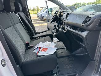 Citroën Jumpy 1.5 BlueHDI 102pk 6-bak L3/H1 3Pers - 69dkm nap - airco - cruise - pdc - 2023 - euro.6 - rijdbaar picture 24