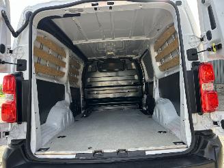 Citroën Jumpy 1.5 BlueHDI 102pk 6-bak L3/H1 3Pers - 69dkm nap - airco - cruise - pdc - 2023 - euro.6 - rijdbaar picture 15