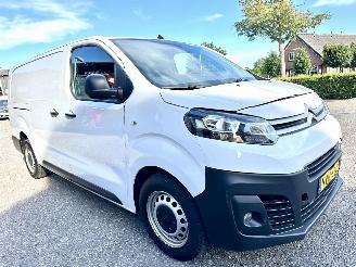 Citroën Jumpy 1.5 BlueHDI 102pk 6-bak L3/H1 3Pers - 69dkm nap - airco - cruise - pdc - 2023 - euro.6 - rijdbaar picture 4