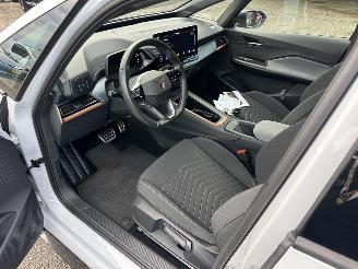 Cupra Born Gereserveerd 62kWh 204pk aut Essential - 47dkm nap - sfeerverl - kuipstoelen - stuurverw - front + line assist picture 20