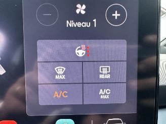Cupra Born Gereserveerd 62kWh 204pk aut Essential - 47dkm nap - sfeerverl - kuipstoelen - stuurverw - front + line assist picture 18