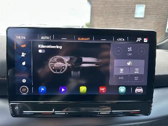 Cupra Born Gereserveerd 62kWh 204pk aut Essential - 47dkm nap - sfeerverl - kuipstoelen - stuurverw - front + line assist picture 39