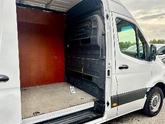Mercedes Sprinter 315 1.9 CDI 150pk aut + f1 L3/H3 RWD - 159dkm nap - org nl - airco - cruise - carplay - licht + regensensor picture 52