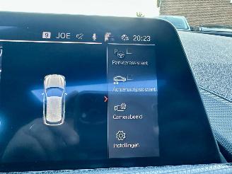 BMW 1-serie 118i aut High Exe M-Sport - nap - pano - sfeerverl - nav - cam - alarm - stuurverw - front + line + park assist picture 25