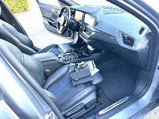 BMW 1-serie 118i aut High Exe M-Sport - nap - pano - sfeerverl - nav - cam - alarm - stuurverw - front + line + park assist picture 22
