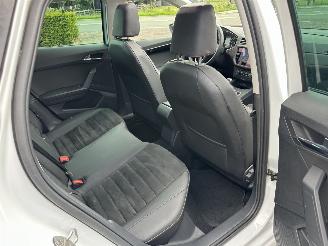 Seat Ibiza 1.0 TSI 95pk FR 5drs - pano - beats - camera - keyless entry + start - front assist - navi - pdc v+a picture 63