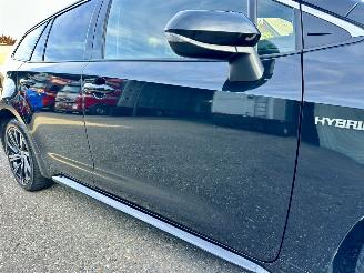 Toyota Corolla Touring Sports 1.8 Hybrid automaat Dynamic - nap - 2021 - front + line assist - camera - keyless entry + start picture 101