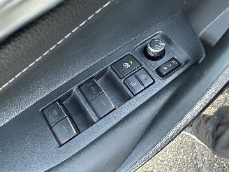 Toyota Corolla Touring Sports 1.8 Hybrid automaat Dynamic - nap - 2021 - front + line assist - camera - keyless entry + start picture 64