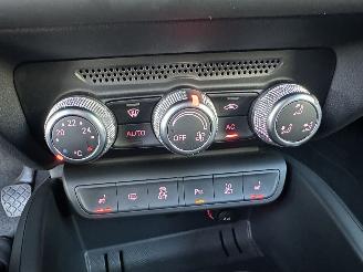 Audi A1 1.2 TFSI Turbo ProLine Sport - pano - xenon - navi - stoelverw - clima - pdc v+a - 17 inch lmv picture 17
