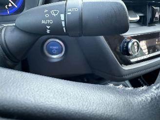 Toyota Corolla 1.8 Hybrid 148pk aut first edition sedan - navi - camera - stuurverw - keyless - front + line + side assist picture 30