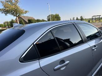 Toyota Corolla 1.8 Hybrid 148pk aut first edition sedan - navi - camera - stuurverw - keyless - front + line + side assist picture 92