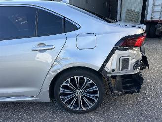 Toyota Corolla 1.8 Hybrid 148pk aut first edition sedan - navi - camera - stuurverw - keyless - front + line + side assist picture 84