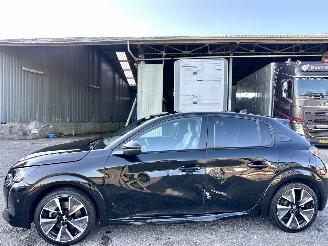 Coche accidentado Peugeot e-208 EV 50kWh GT-Line 2021/4