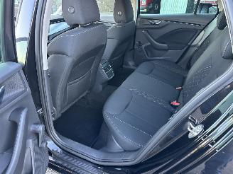 Skoda Scala 1.0 TSI 110pk 6-bak Ambition - nap - 1e eig - navi - virtual - front + line assist - trekh - pdc - all season picture 56