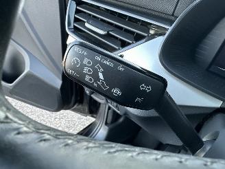 Skoda Scala 1.0 TSI 110pk 6-bak Ambition - nap - 1e eig - navi - virtual - front + line assist - trekh - pdc - all season picture 29