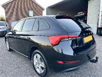 Skoda Scala 1.0 TSI 110pk 6-bak Ambition - nap - 1e eig - navi - virtual - front + line assist - trekh - pdc - all season picture 6