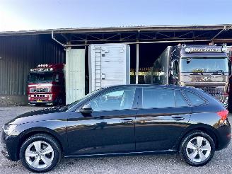 skadebil auto Skoda Scala 1.0 TSI 110pk 6-bak Ambition - nap - 1e eig - navi - virtual - front + line assist - trekh - pdc - all season 2022/11