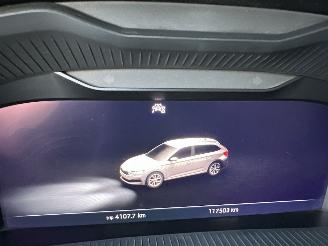 Skoda Scala 1.0 TSI 110pk 6-bak Ambition - nap - 1e eig - navi - virtual - front + line assist - trekh - pdc - all season picture 32