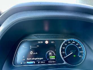 Nissan Leaf Gereserveerd 40kWh 150pk aut Tekna - nap - bose - 360cam - keyless - front + line + side assist - stoelverw v+a - stuurverw picture 26