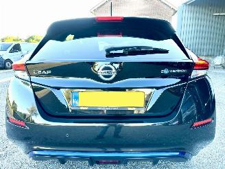 Nissan Leaf 40kWh 150pk aut Tekna - nap - bose - 360cam - keyless - front + line + side assist - stoelverw v+a - stuurverw picture 7