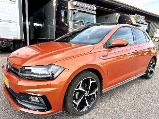 Volkswagen Polo 1.0 TSI 95pk R-Line 5drs - 20dkm nap - pano - 1e eig - 3x r-line - virtual - navi - front assist - acc - pdc v+a picture 2