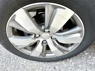 Peugeot 2008 1.2 PureTech 82pk aut + f1 Allure - 33dkm nap - 1e eig - navi - pdc v+a - lmv - clima + cruise contr picture 75