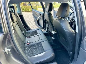 Peugeot 2008 1.2 PureTech 82pk aut + f1 Allure - 33dkm nap - 1e eig - navi - pdc v+a - lmv - clima + cruise contr picture 60