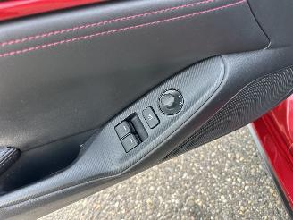 Mazda MX-5 Cabrio 1.5 SkyActiv-G 131pk 6-bak GT-M - bose - navi - leer - stoelverw - pdc - clima - cruise - keyless picture 49