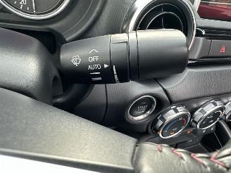Mazda MX-5 Cabrio 1.5 SkyActiv-G 131pk 6-bak GT-M - bose - navi - leer - stoelverw - pdc - clima - cruise - keyless picture 28