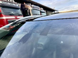 Toyota Auris Touring Sports 1.8 Hybrid aut 123pk L.Pro Exe - nap - pano - xenon - navi - camera - keyless - bearlock - pdc v+a picture 9