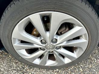 Toyota Auris Touring Sports 1.8 Hybrid aut 123pk L.Pro Exe - nap - pano - xenon - navi - camera - keyless - bearlock - pdc v+a picture 74