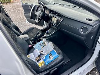 Toyota Auris Touring Sports 1.8 Hybrid aut 123pk L.Pro Exe - nap - pano - xenon - navi - camera - keyless - bearlock - pdc v+a picture 21