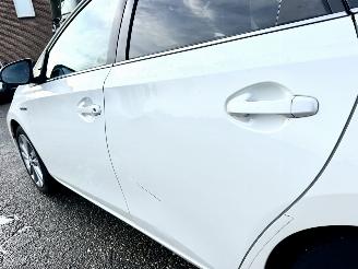 Toyota Auris Touring Sports 1.8 Hybrid aut 123pk L.Pro Exe - nap - pano - xenon - navi - camera - keyless - bearlock - pdc v+a picture 70