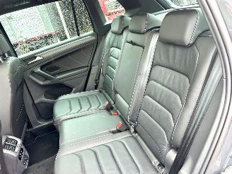 Volkswagen Tiguan 1.5 TSI 150pk aut + f1 R-Line - pano - virtual - stuurverw - leer + stoelverw - line + front + side + park assist picture 22
