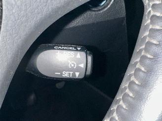 Toyota Auris Touring Sports 1.8 Hybrid 99pk aut Aspiration - nap - clima - cruise - navi - camera - aux - usb - facelift model picture 28