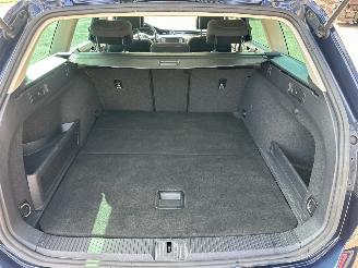 Volkswagen Passat 1.4 TSI GTE 156pk aut Highline variant - pano - massage - stoelverw - trekh - navi - front assist picture 25