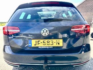 Volkswagen Passat 1.4 TSI GTE 156pk aut Highline variant - pano - massage - stoelverw - trekh - navi - front assist picture 80