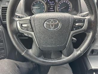 Toyota Landcruiser 2.8D-4D F 204pk aut 4WD Comfort high roof window van - nw model - leer - stoelverw - keyless - camera picture 27