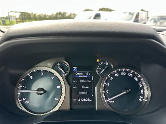 Toyota Landcruiser 2.8D-4D F 204pk aut 4WD Comfort high roof window van - nw model - leer - stoelverw - keyless - camera picture 21