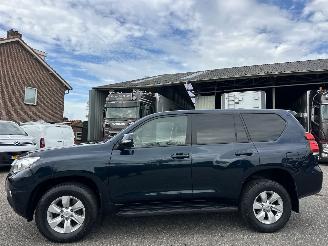 Toyota Landcruiser 2.8D-4D F 204pk aut 4WD Comfort high roof window van - nw model - leer - stoelverw - keyless - camera picture 105
