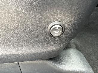 Toyota Landcruiser 2.8D-4D F 204pk aut 4WD Comfort high roof window van - nw model - leer - stoelverw - keyless - camera picture 23