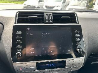 Toyota Landcruiser 2.8D-4D F 204pk aut 4WD Comfort high roof window van - nw model - leer - stoelverw - keyless - camera picture 56