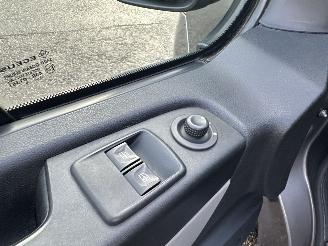 Renault Trafic 1.6 dCi 145pk T29 L2/H1 Comfort Energy 3Pers - navi - camera - keyless - lmv - pdc - alarm - trekh picture 47