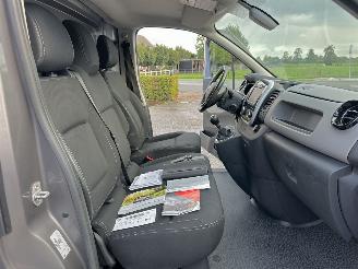 Renault Trafic 1.6 dCi 145pk T29 L2/H1 Comfort Energy 3Pers - navi - camera - keyless - lmv - pdc - alarm - trekh picture 37