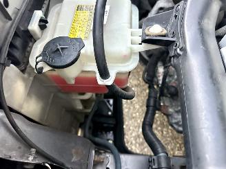 Toyota Yaris 1.3 VVT-I 87pk Sol MMT Automaat Follow me 5drs - navi - airco - bleutooth - 80dkm - elektr ramen v + spiegels picture 59