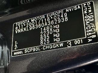 Toyota Yaris 1.3 VVT-I 87pk Sol MMT Automaat Follow me 5drs - navi - airco - bleutooth - 80dkm - elektr ramen v + spiegels picture 55