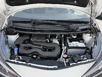 Toyota Aygo 1.0 VVT-i 72pk X-Fun 5drs - 39dkm nap - 1e eig - airco - cruise - esp - elektr ramen - rijdbaar picture 61