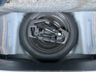 Toyota Aygo 1.0 VVT-i 72pk X-Fun 5drs - 39dkm nap - 1e eig - airco - cruise - esp - elektr ramen - rijdbaar picture 53