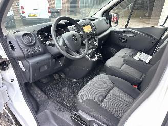 Renault Trafic 2.0 dCi 145pk 6-traps automaat T29 L1H1 Comfort 3pers - nap - 1e eig - 2x schuifdeur - navi - airco - cruise - pdc picture 20